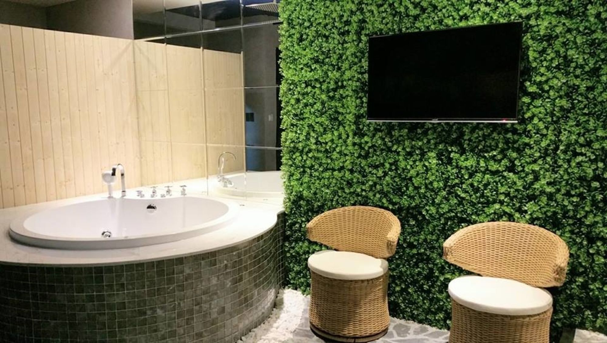 Bonita Tht (adults Only) Hotel do amor