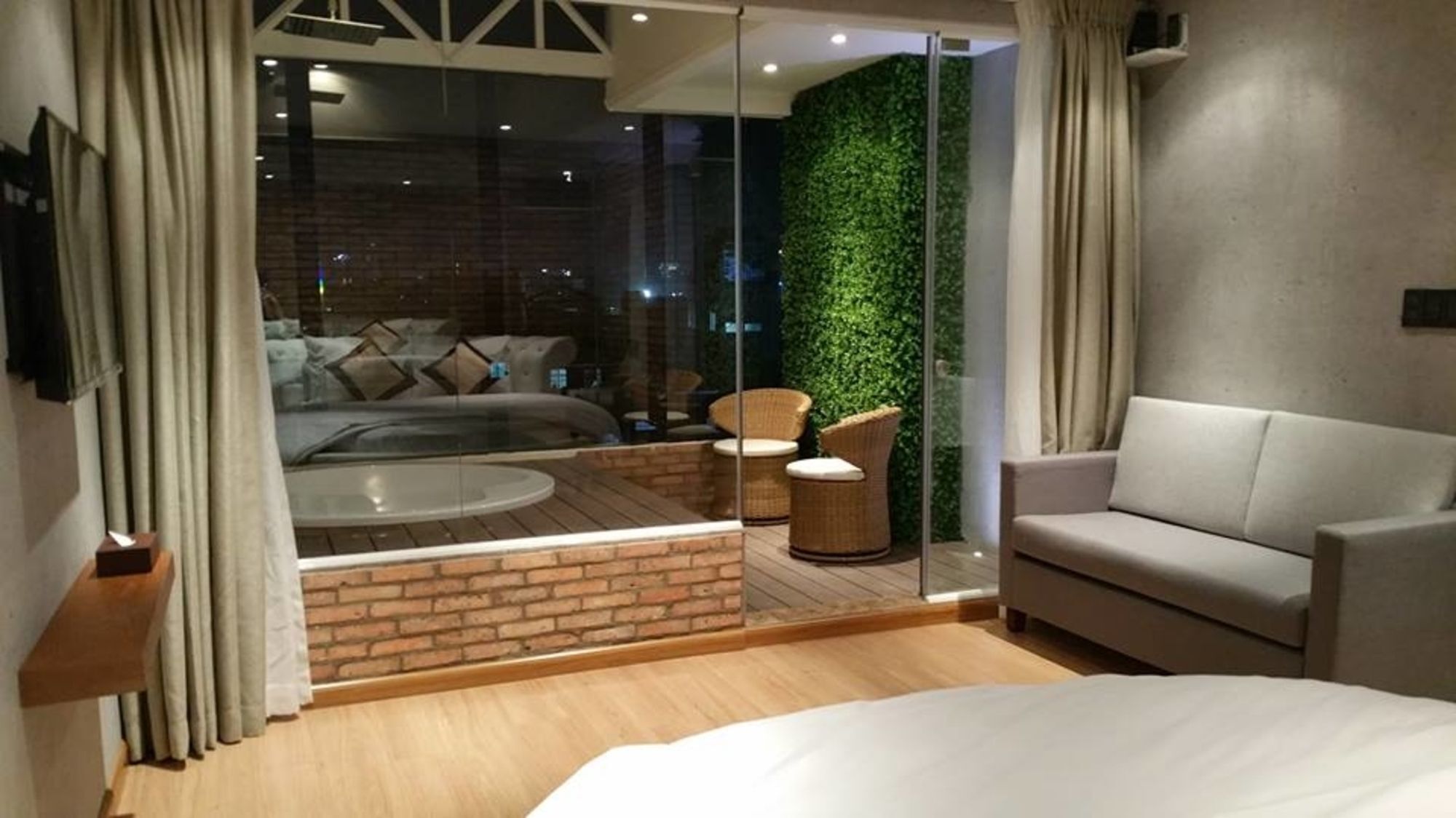 Bonita Tht (adults Only) Love hôtel Hô Chi Minh-Ville